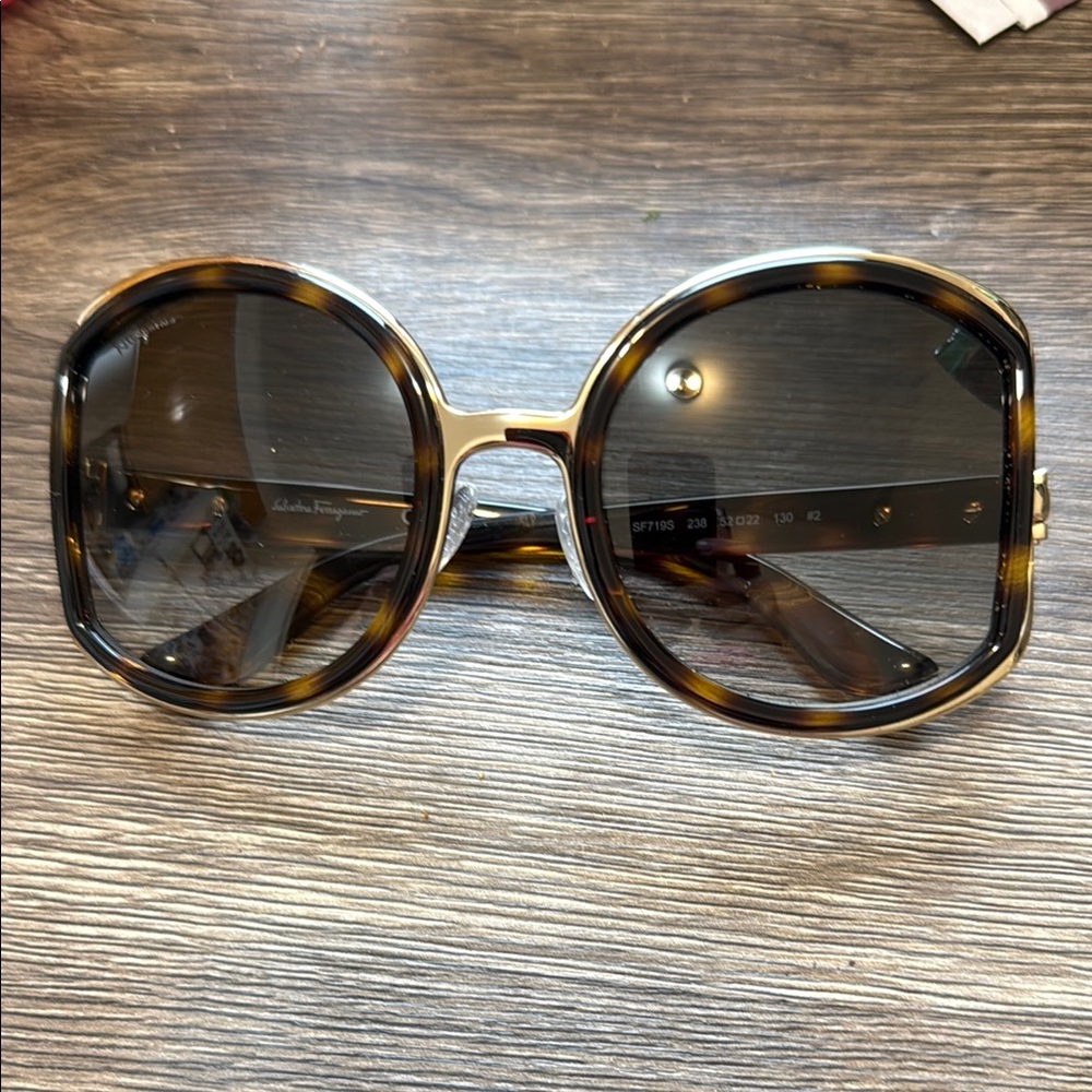 Salvatore Ferragamo Brown Oversized Sunglasses